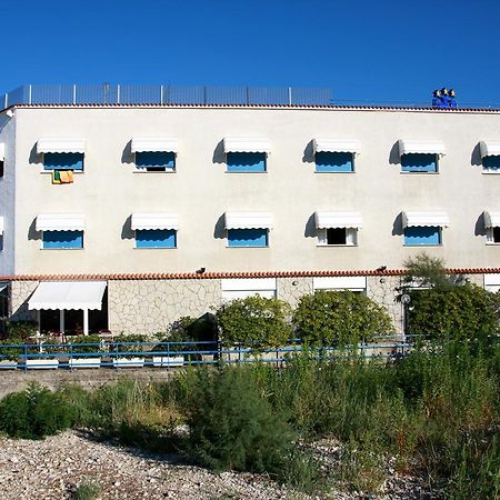 Hotel Excelsior Fano Exterior photo