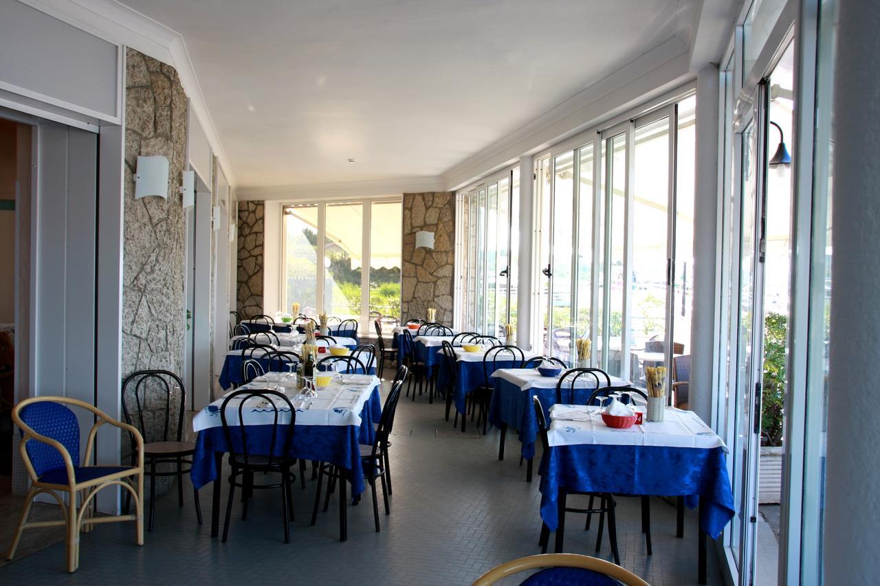 Hotel Excelsior Fano Exterior photo